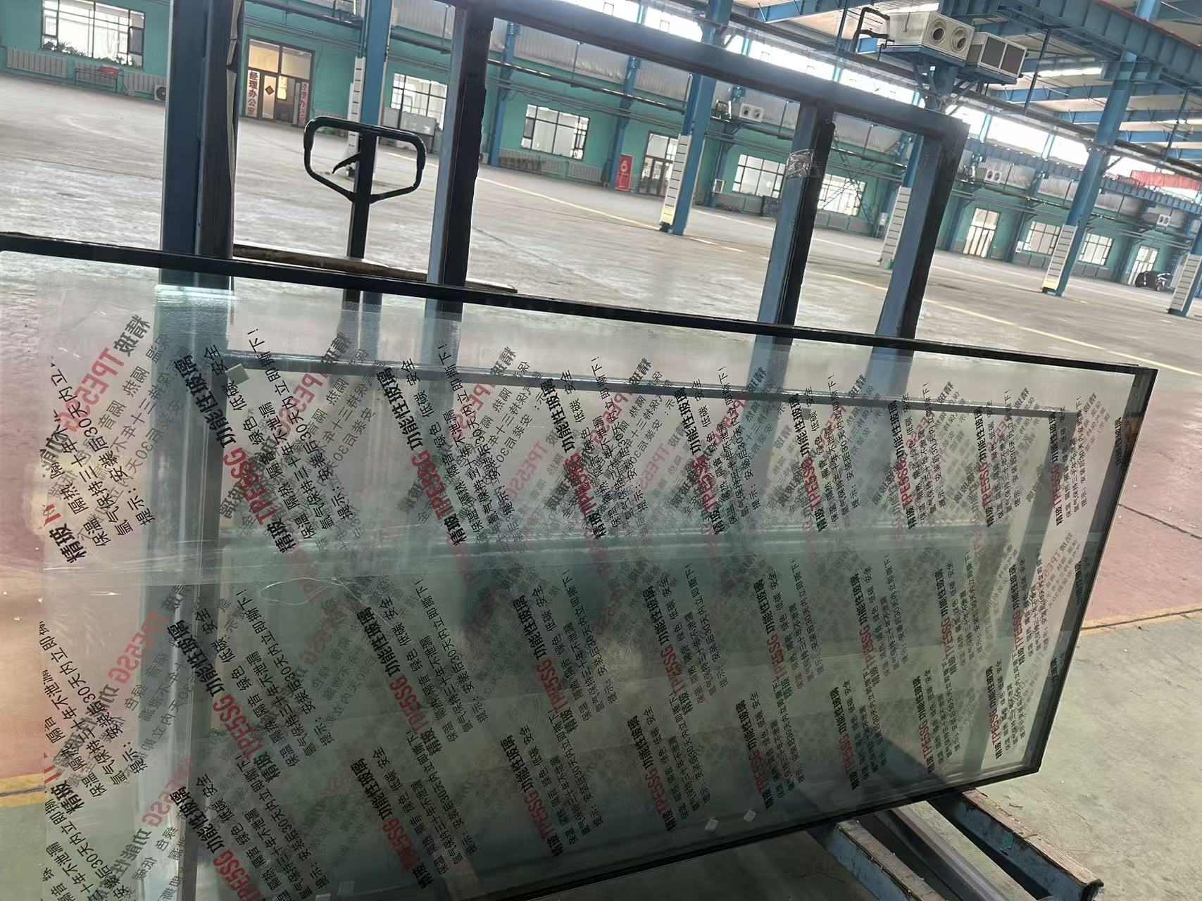 大连市玻璃源头工厂钢化玻璃 - 厂家
